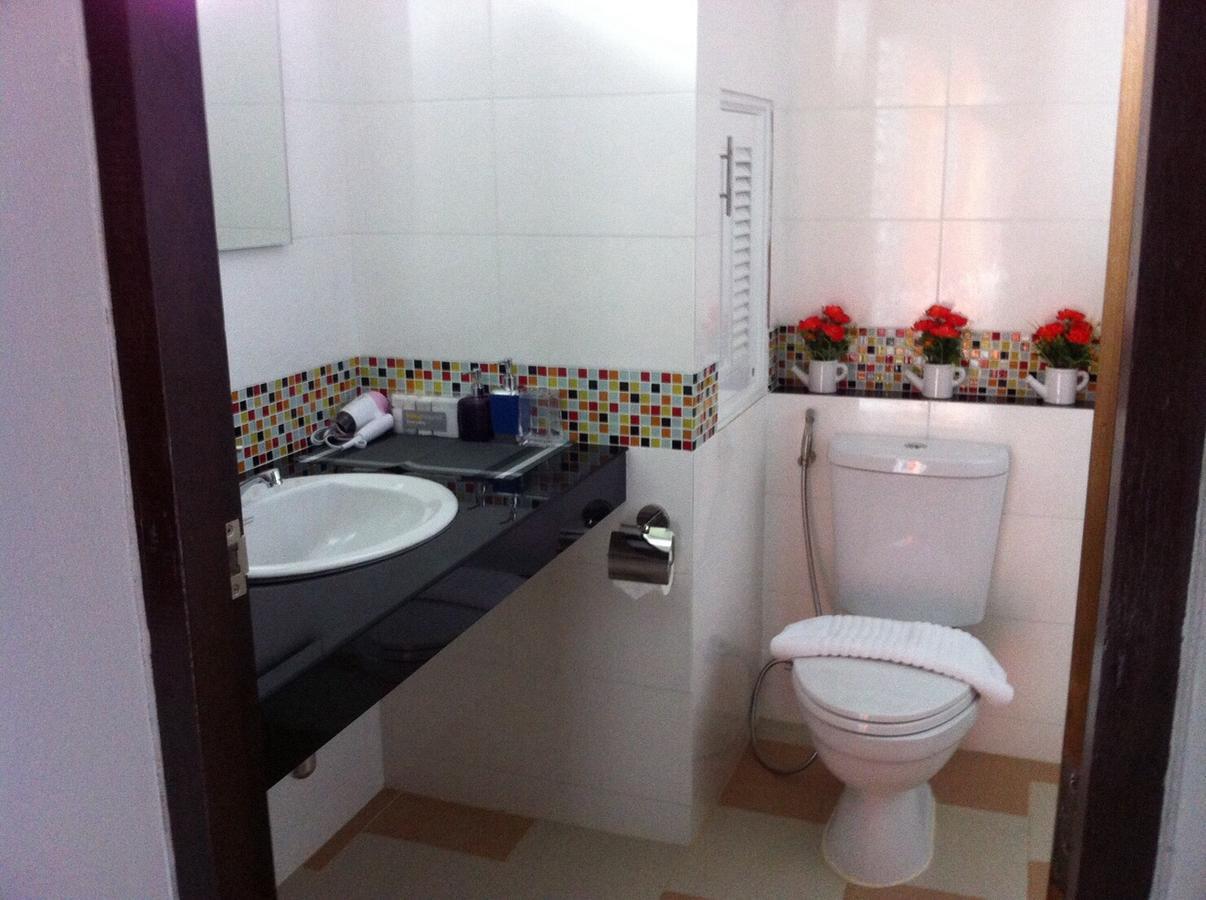 Hobby Hotel Uttaradit Εξωτερικό φωτογραφία